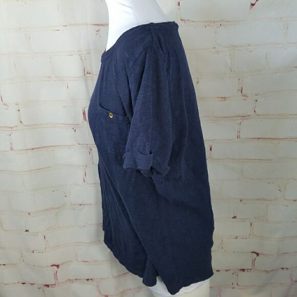 3/$25 Chelsea & Theo top navy blue large - Picture 4 of 6